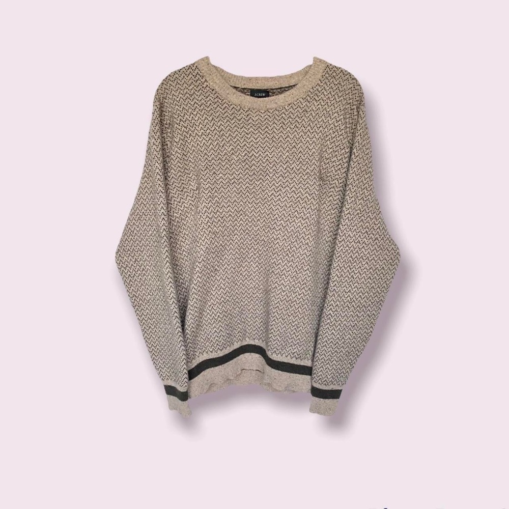 Super soft neutral color wool sweater! - large